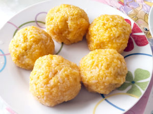 春分の日に！炊飯器で作る！南瓜たっぷりぼたもち♪