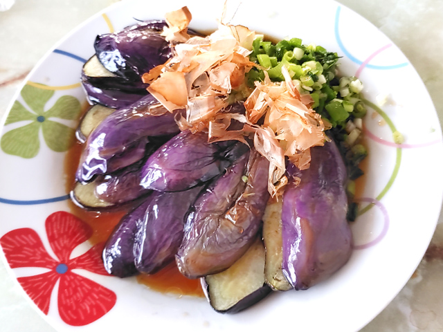 メインはナスだけ！焼きナスのめんつゆ酢がけ♪