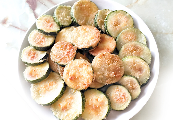 から揚げ粉で簡単！ズッキーニのシンプルから揚げ♪