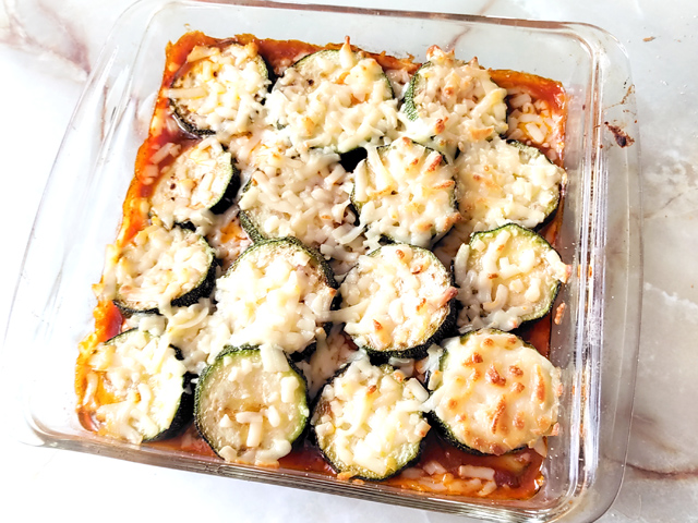 大量消費！ズッキーニとミートソースのチーズ乗せ焼き