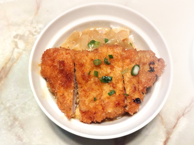 あんかけ風！醤油トンカツの卵丼乗せ♪